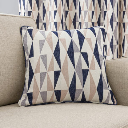  Elements Triangle Cushion